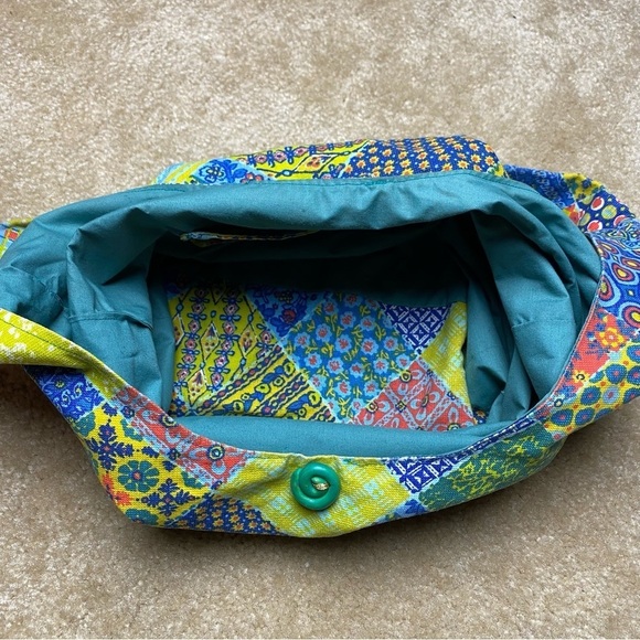 Colorful Patterned Purse 14 x 11.5 - Picture 5 of 7